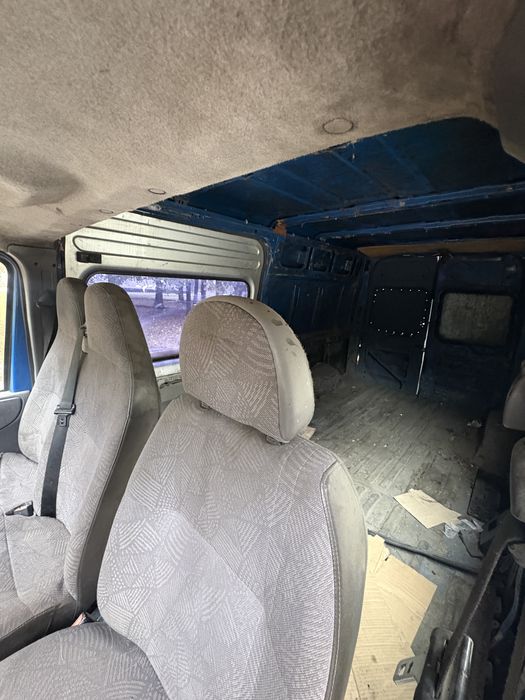 Продам Ford Tranzit 2.4 tdi