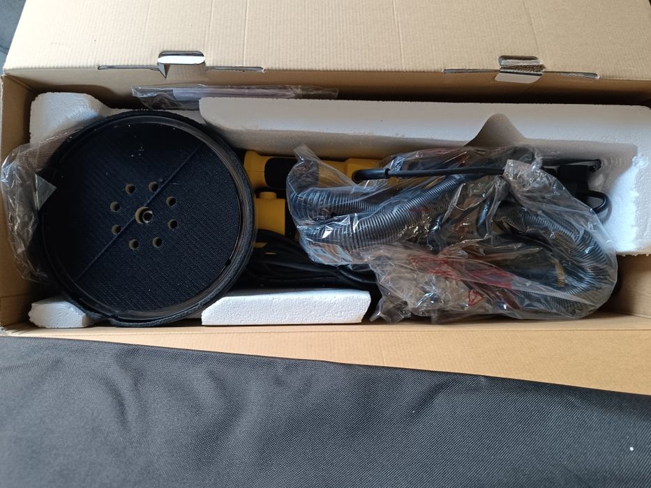 Lixadora de Parede e Teto (Girafa) Stanley Fatmax 750W