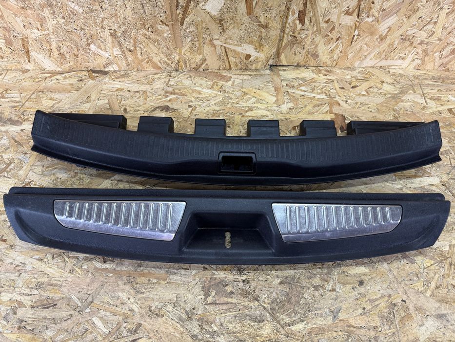 Osłona Pasa Tył Bagażnika Renault Megane 3 / Laguna III Kombi