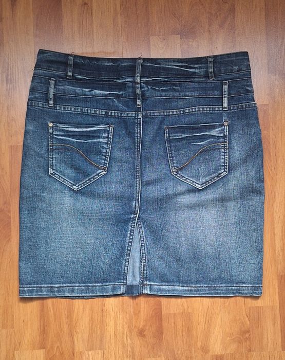 Spódniczka jeansowa roz. 40/L