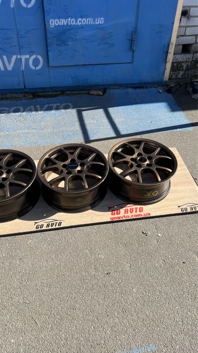 Goauto диски Nissan в Бронзі 5/114.3 r16 et40 6,5j dia66,1 як нові