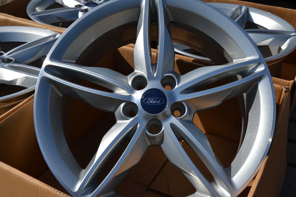 Felgi Ford OE Kuga Mondeo Focus 8JX19" ET52,5 5X108 Czujniki Oryginał Jak Nowe