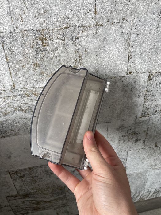 робот пилосос миючий Rowenta 75s