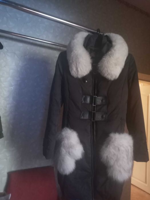Пуховик женский чёрный