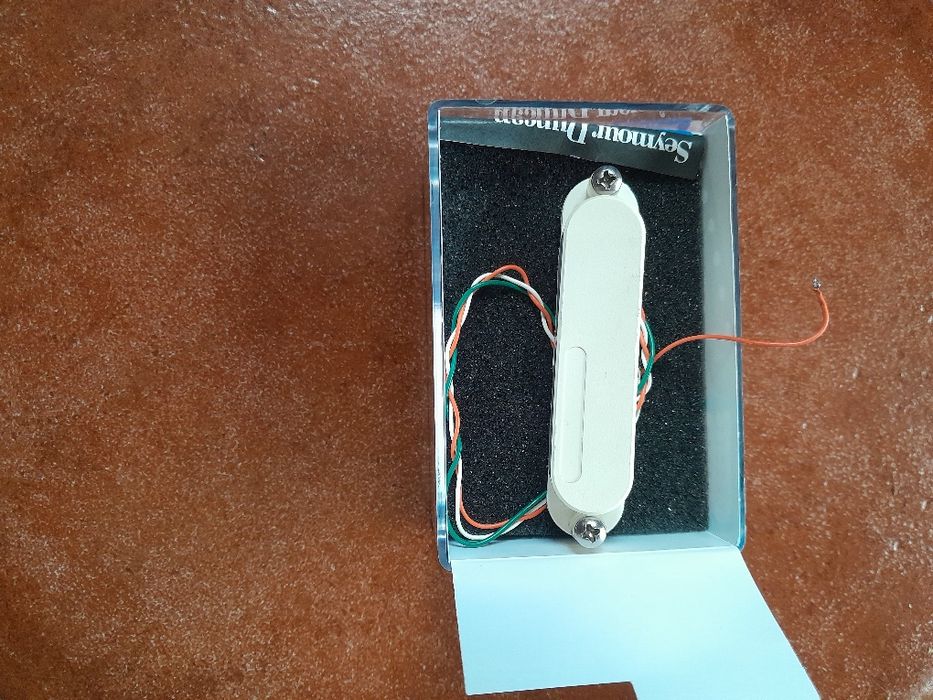 Lace sensor hot gold