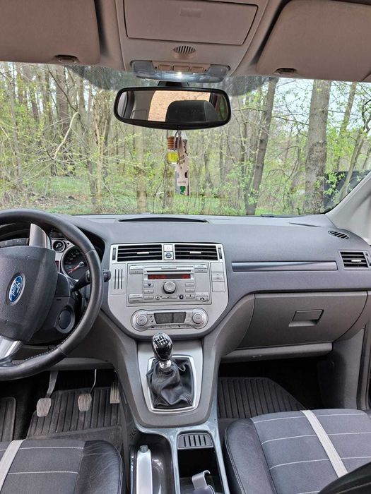Sprzedam prywatne auto - Ford Kuga!