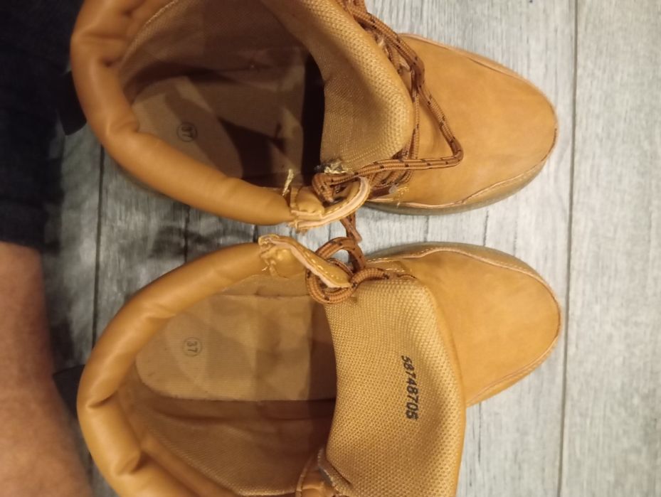 Buty zimowe rozmiar 37 chłopięce