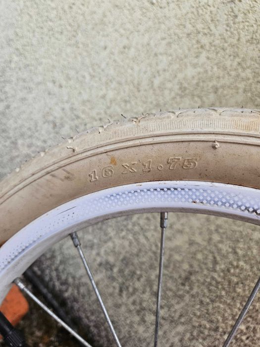 Bicicleta menina roda 16