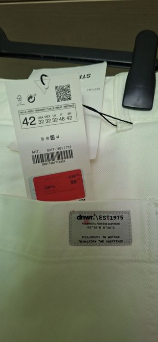 Białe spodnie męskie, rozmiar 42