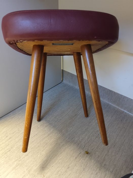 Taboret patyczak lub zydel typ 270-25 PRL