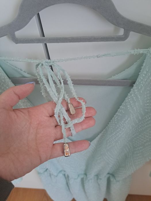 Turkusowo miętową sukienka