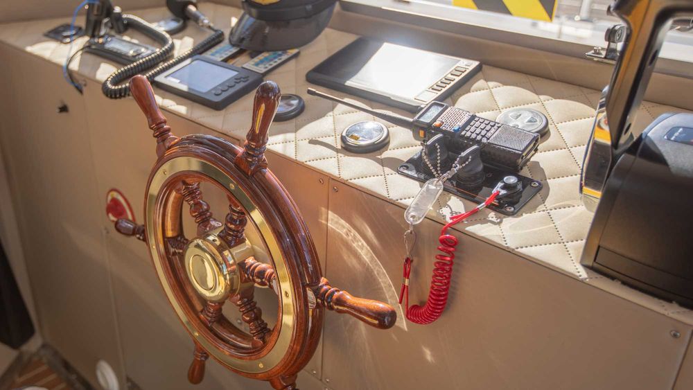 Katamaran silnikowy - Kormoran