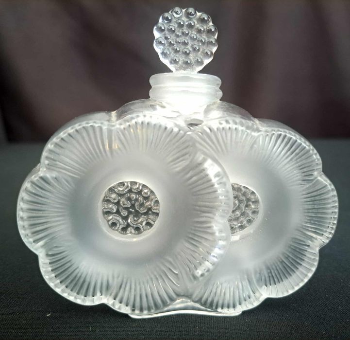 Frasco de perfume Lalique