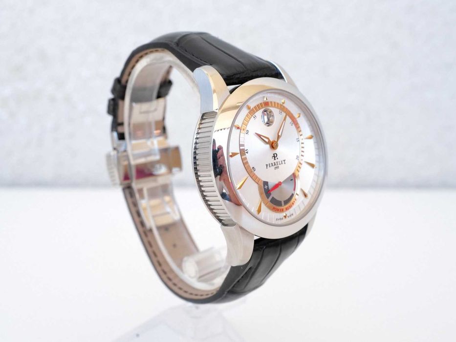 Date Power Reserve 40