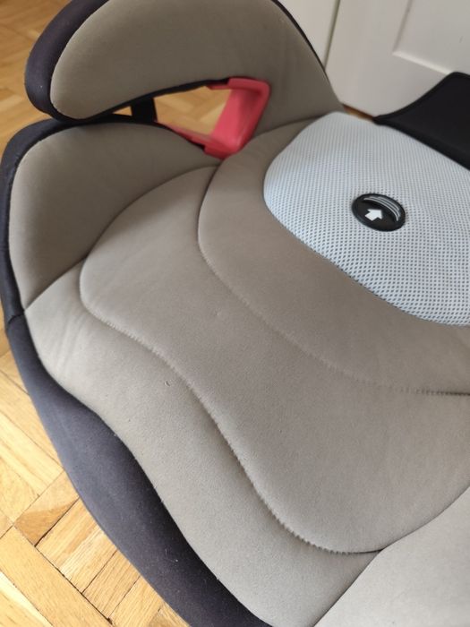 Fotelik samochodowy 15-36 kg Chicco