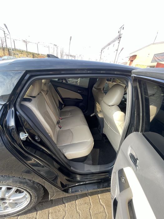 Аренда Toyota Prius 16г.