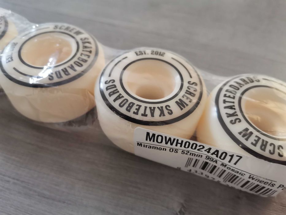 Rodas de skate novas