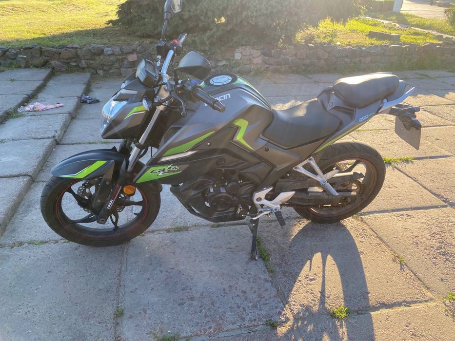 Loncin 250 кубів.