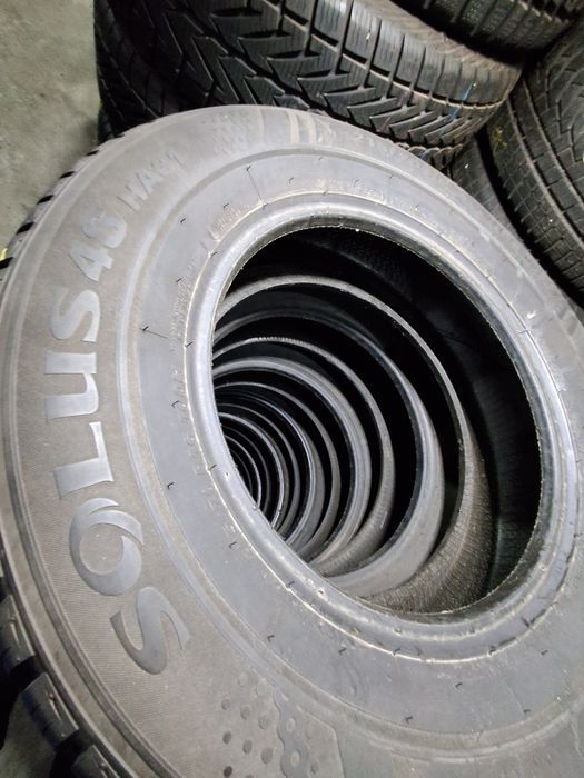 215/70 16 Kumho Solus 4s HA 31 РЕЗИНА ЗИМОВА