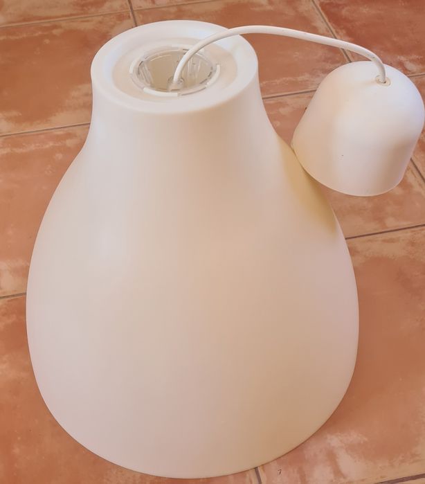 Candeeiros IKEA (modelo Melodi)