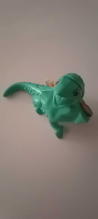 Brindes OVOs Kinder (Clamidosauro, Anquilossauro e Dragão)