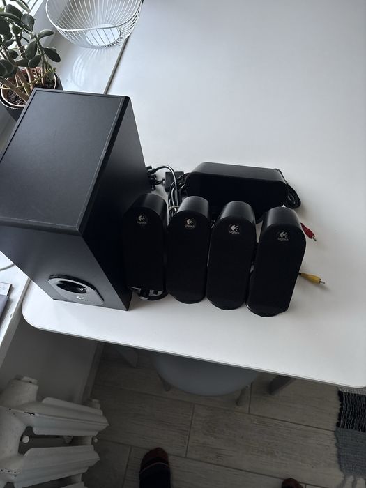 Logitech X530 5.1 zestaw głośnikowy