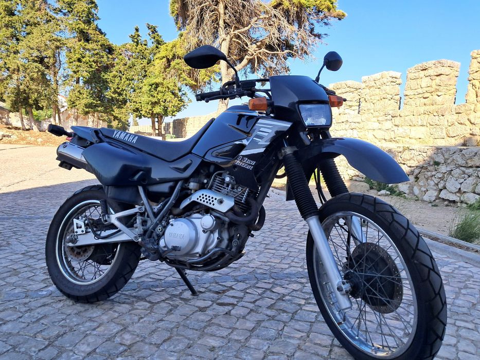Yamaha XT600E (Bom estado)
