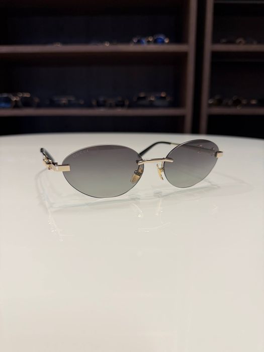 Сонцезахисні окуляри Gucci GG2051 001