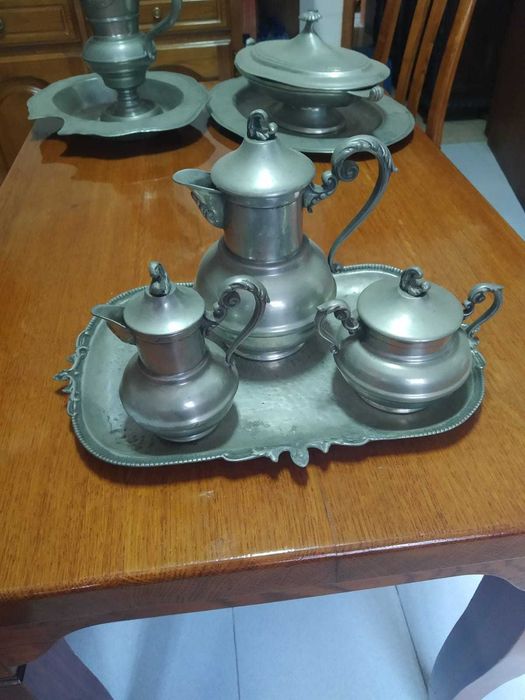 Peças em estanho