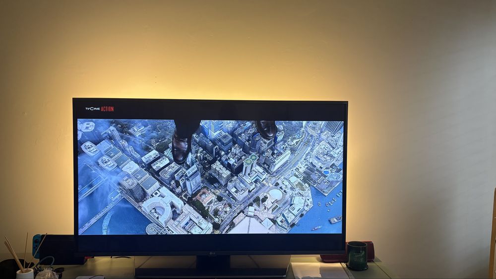 TV LG 49” Smart TV Full HD + OFERTA Xiaomi TV Stick | Excelente Estado