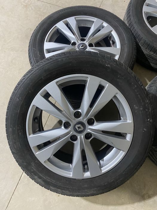 Renault Jantese pneus 17”