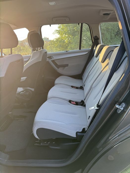 Продам свіжо поигнане авто Citroen grand c4 picaso
