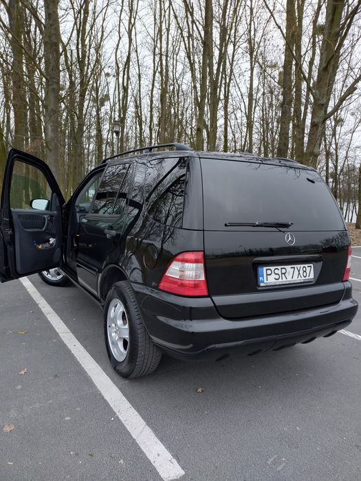 Sprzedam Mercedes ML 270 cdi