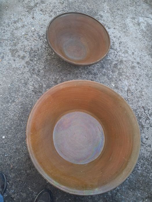 Alguidar de barro antigo