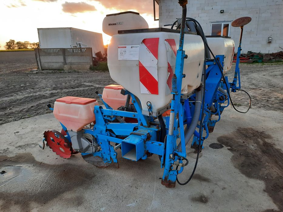 Monosem NG siewnik do kukurydzy 4 rzędowy bardzo dobry stan!