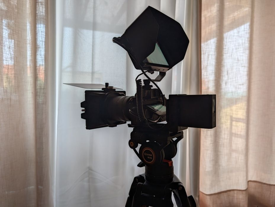 Kit PRO Video Sony A7iii + Lente + Tripé + Rig