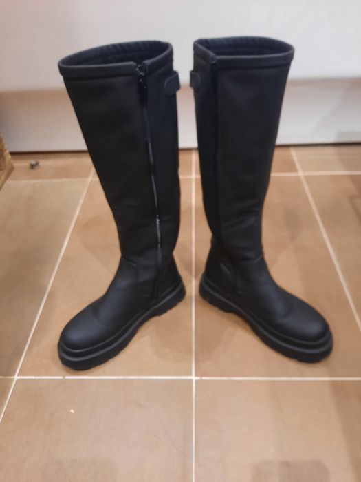Botas de cano alto  n° 36 ERYNN Paris