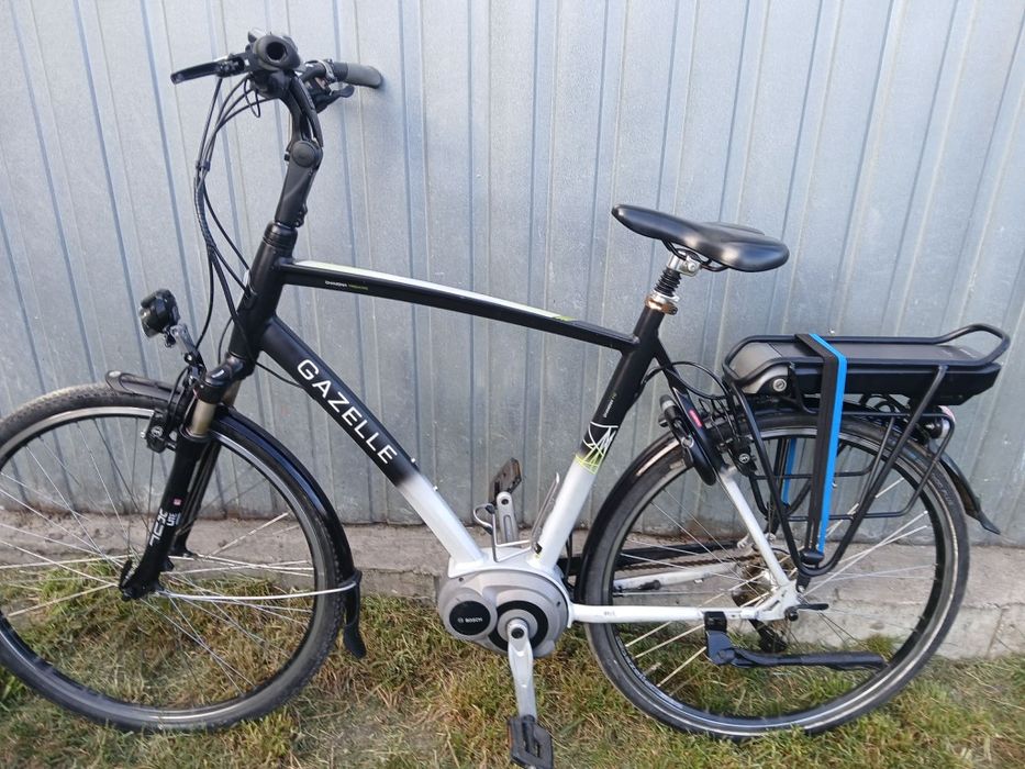 Rower elektryczny Gazella Chamonix t10 rama 61 bosch