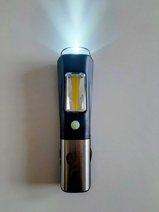 New Flashlight with Multitool433536348539463682