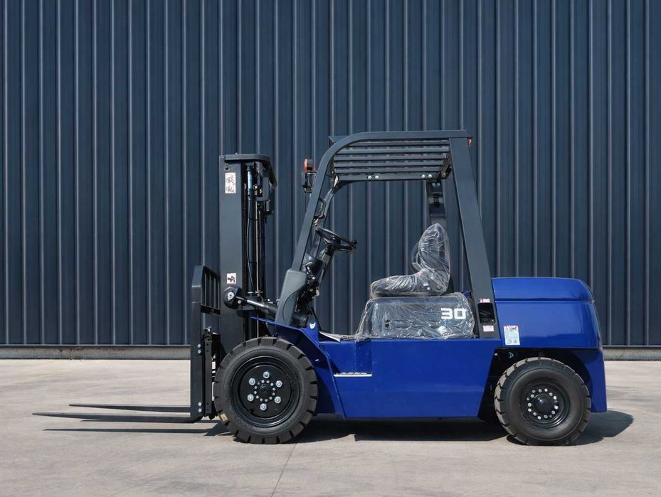 Empilhador 3T Kubota V2403 – RIPPA