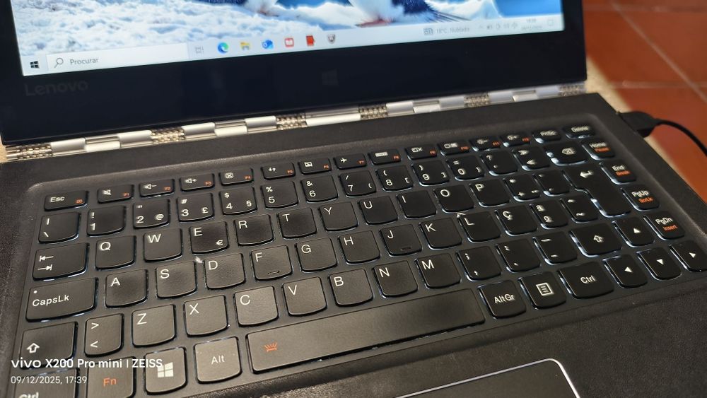 Vendo portátil Lenovo yoga 900