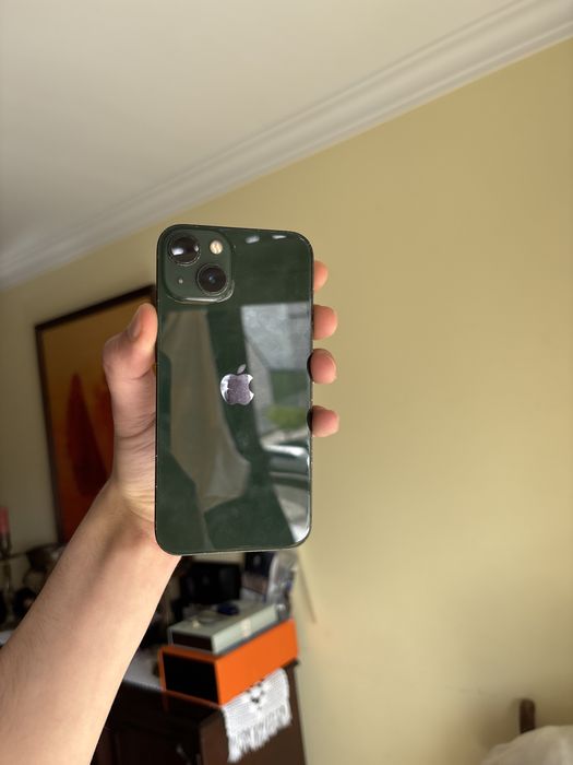 iPhone 13 – Excelente Estado – 310€ (negociável)