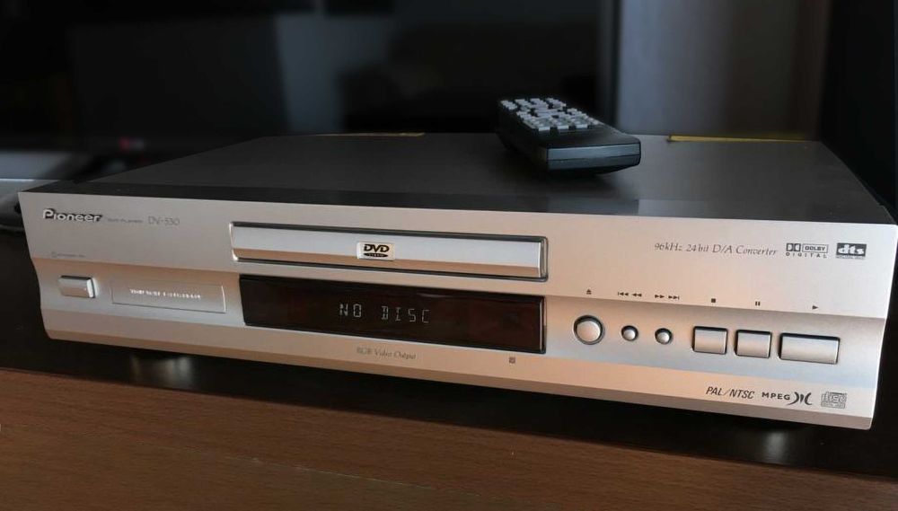 CD / DVD плеер PIONEER DV-530