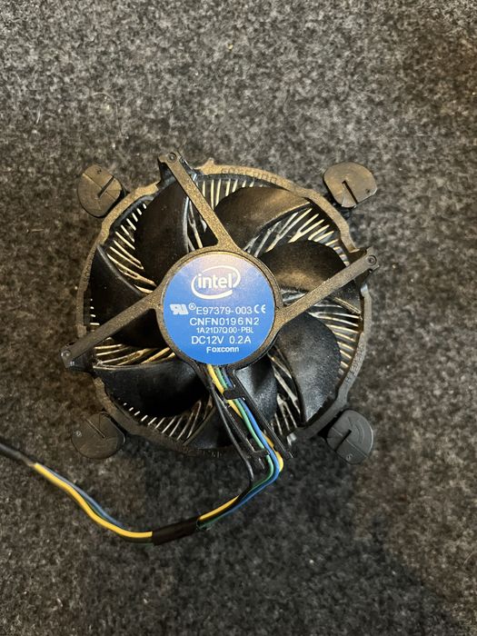 Intel core i5-10400