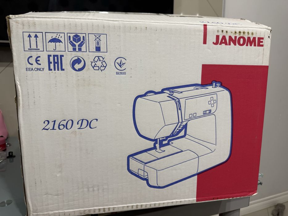Швейна машинка. Швейна машина. Janome 2160