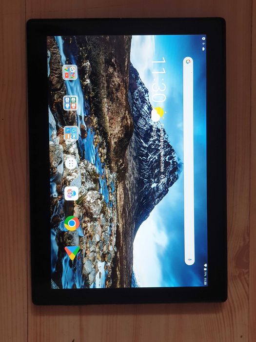 Ładny tablet Lenovo TB-X304F 10,1"