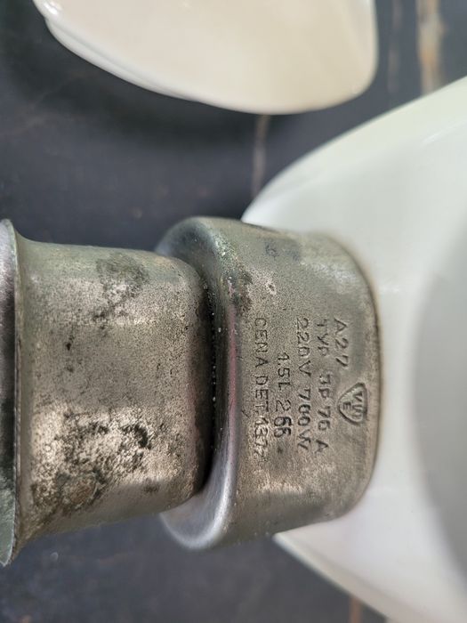Ceramiczny czajnik elektryczny Mirostowice