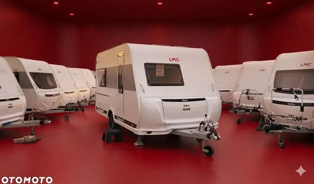 LMC Style 400 F - Model 2025  Kompaktowa dla 2 osób - 399 cm długości / Nowa / FV 23%