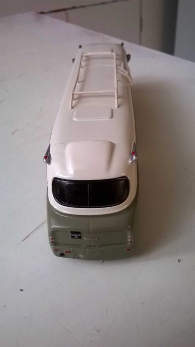 IKARUS 66 model w skali 1:72 metalowo-plastikowy; DeAgostini