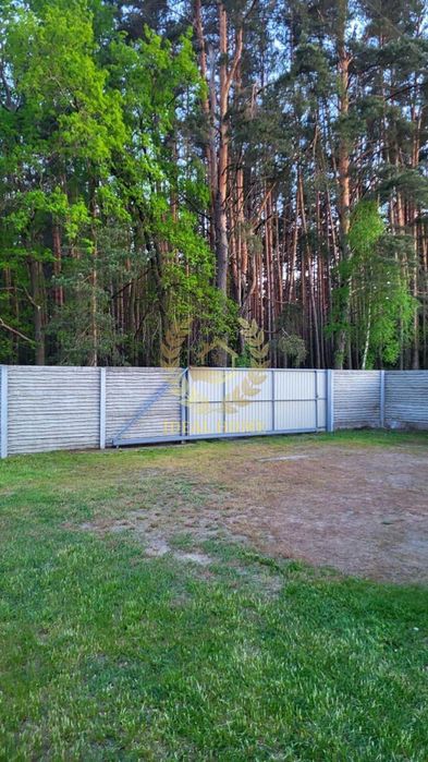 Продам будинок 3 кімн, 176.3/50.6/40 м², 5 соток, Погреби